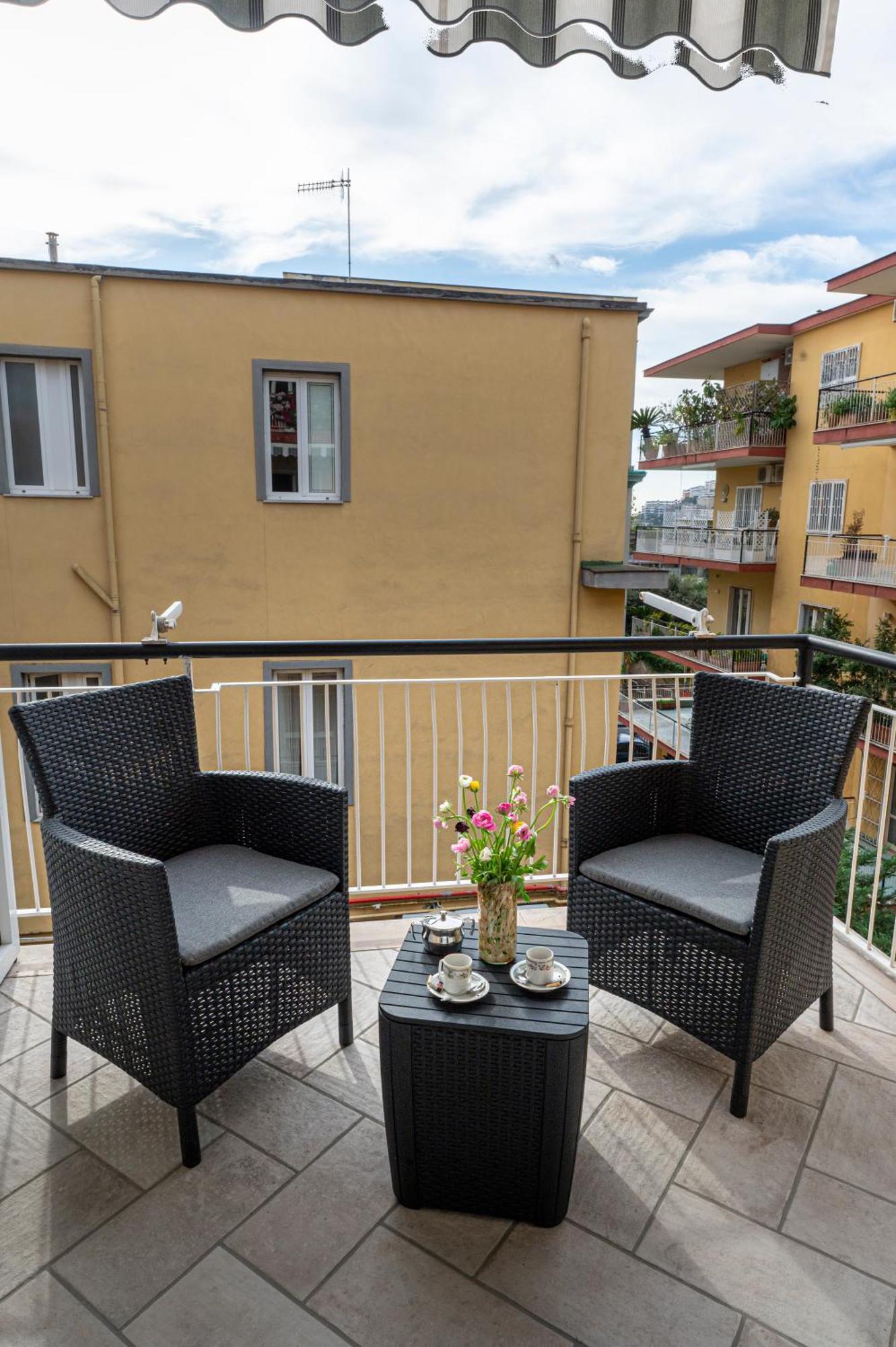 Renza House Chiaia Apartamento Nápoles Exterior foto